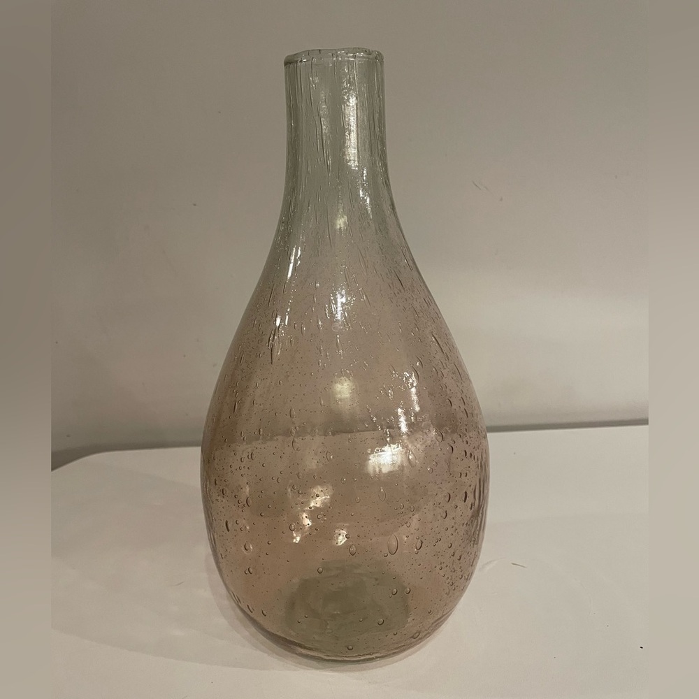 Elegant Glass Vase - pink/brown tones at bottom & blue/grey tone at top NWT